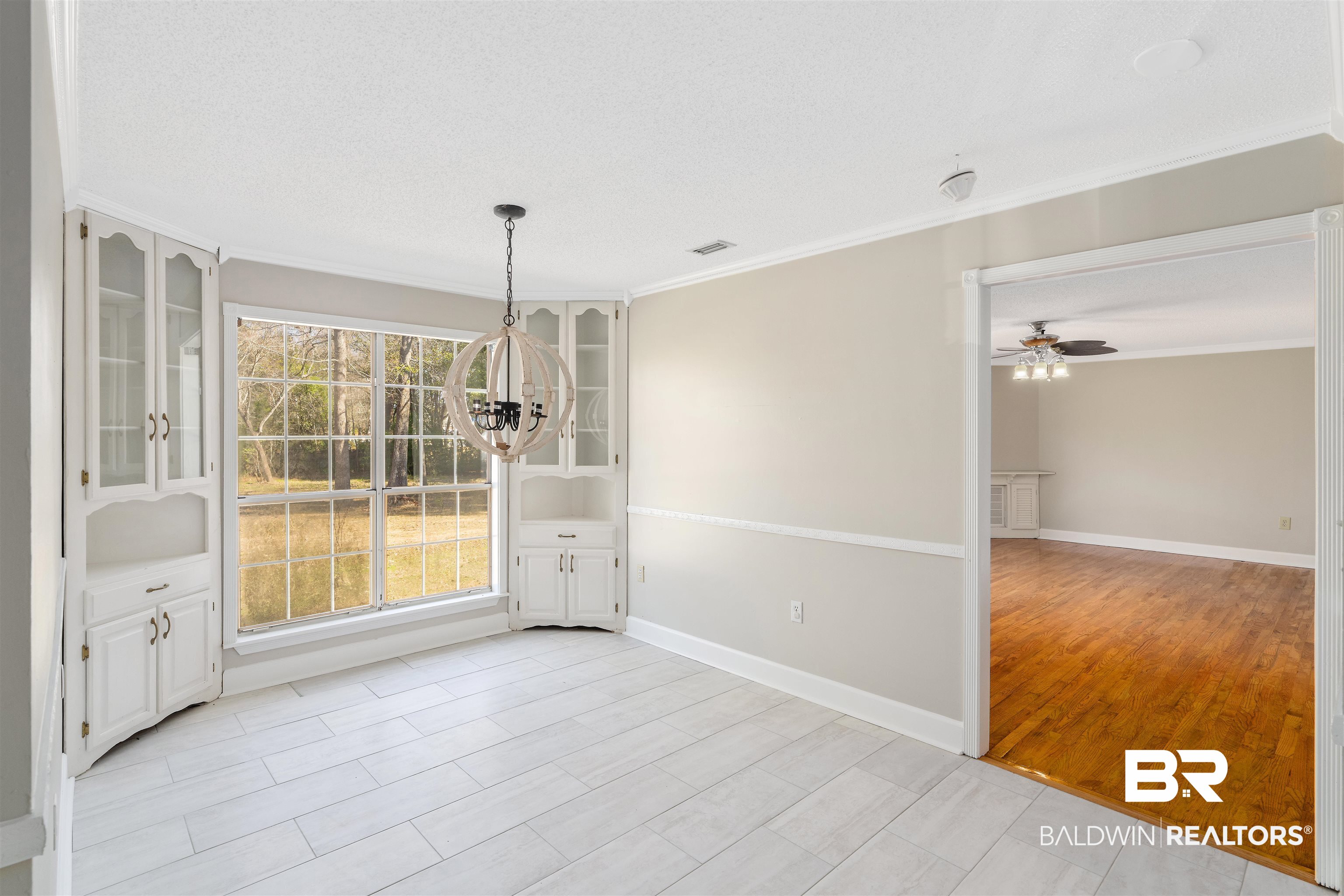 8115 Manley Road Fairhope, AL 36532 - Photo 10 of 32 Breakfast Room to Living