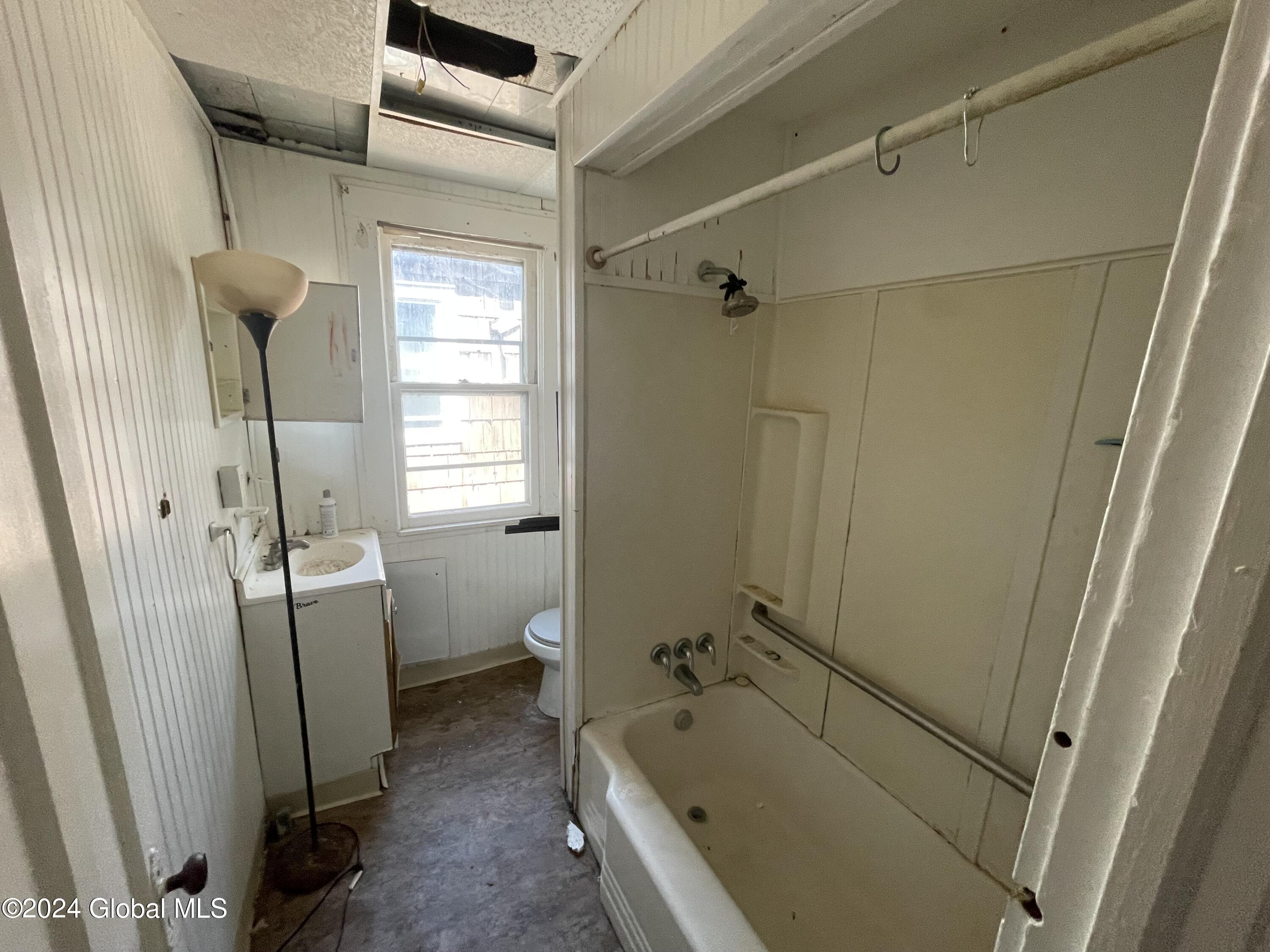 2 Manning Square Albany, NY 12206 - Photo 21 of 25 IMG_4901