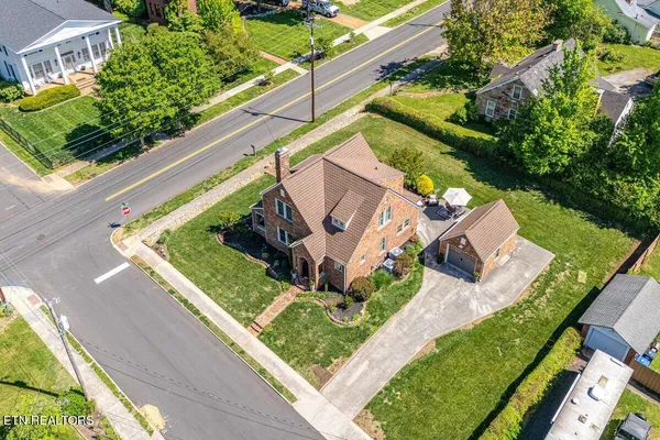 $399,900 | 600 East 2nd N Street, Morristown, TN 37814