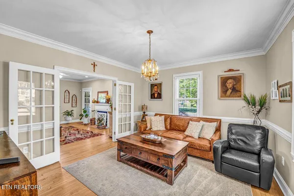 $399,900 | 600 East 2nd N Street, Morristown, TN 37814