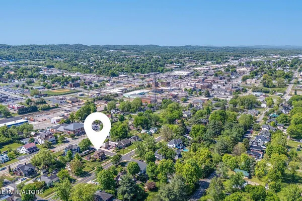 $399,900 | 600 East 2nd N Street, Morristown, TN 37814