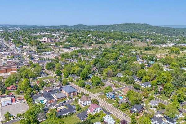 $399,900 | 600 East 2nd N Street, Morristown, TN 37814