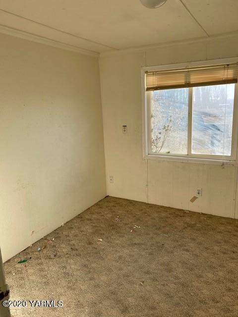 9031 Naches Heights Road Tieton, WA 98947 - Photo 10 of 10 9031 naches heights bed 2