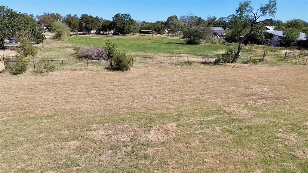 194 South 5th Street Axtell, TX 76624 - Photo 16 of 16 a view of a park