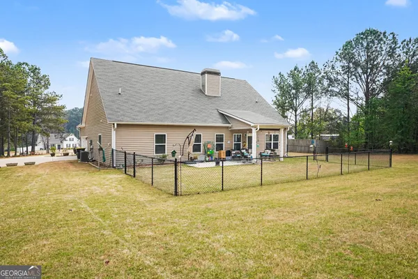 a house view with a garden space