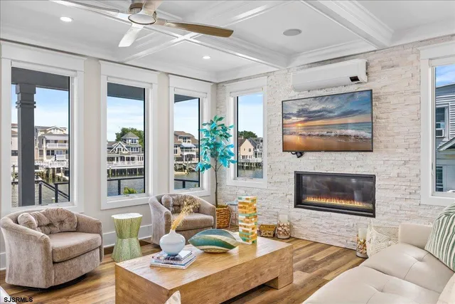 $5,900,000 | 437 North Thurlow Avenue, Margate City, NJ 08402