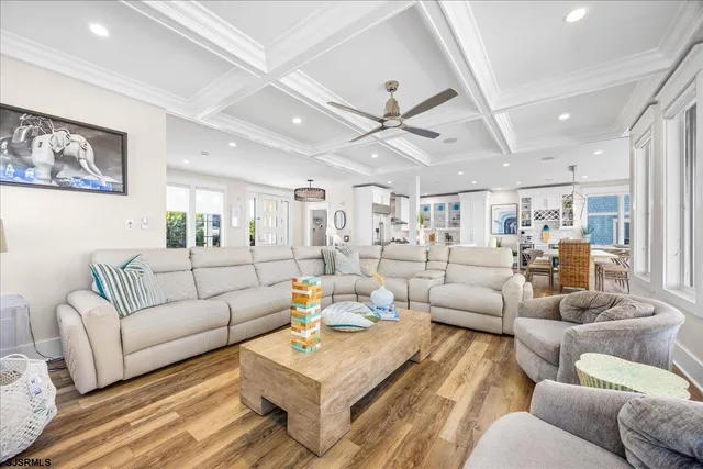 $5,900,000 | 437 North Thurlow Avenue, Margate City, NJ 08402