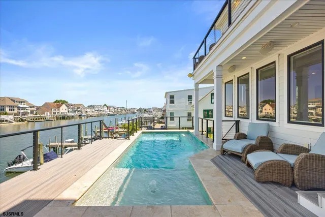 $5,900,000 | 437 North Thurlow Avenue, Margate City, NJ 08402