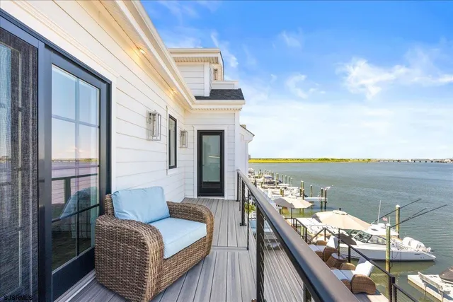 $5,900,000 | 437 North Thurlow Avenue, Margate City, NJ 08402