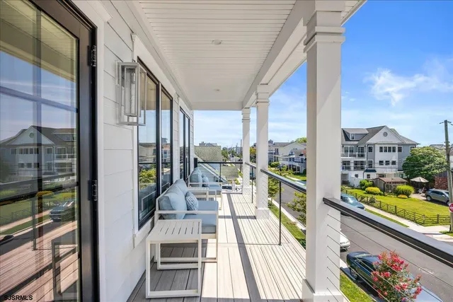 $5,900,000 | 437 North Thurlow Avenue, Margate City, NJ 08402