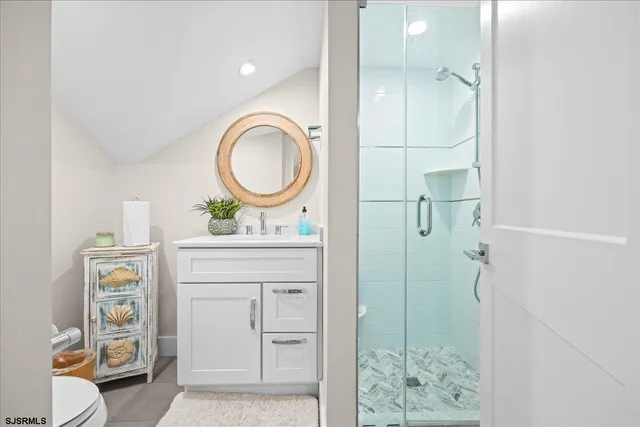 $5,900,000 | 437 North Thurlow Avenue, Margate City, NJ 08402