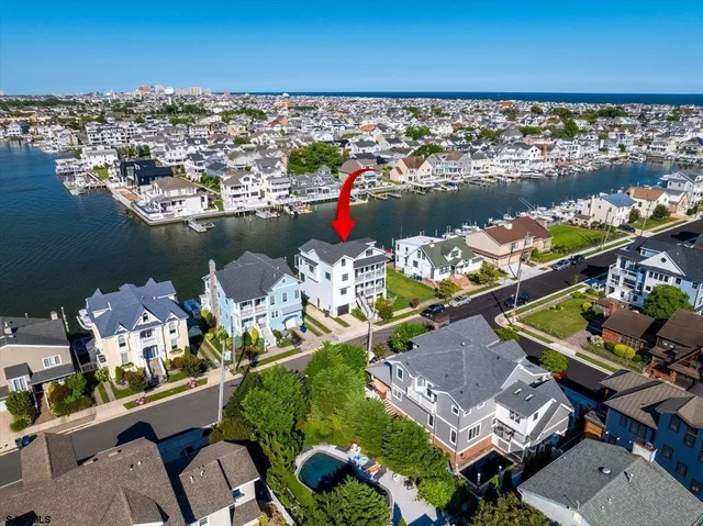 $5,900,000 | 437 North Thurlow Avenue, Margate City, NJ 08402