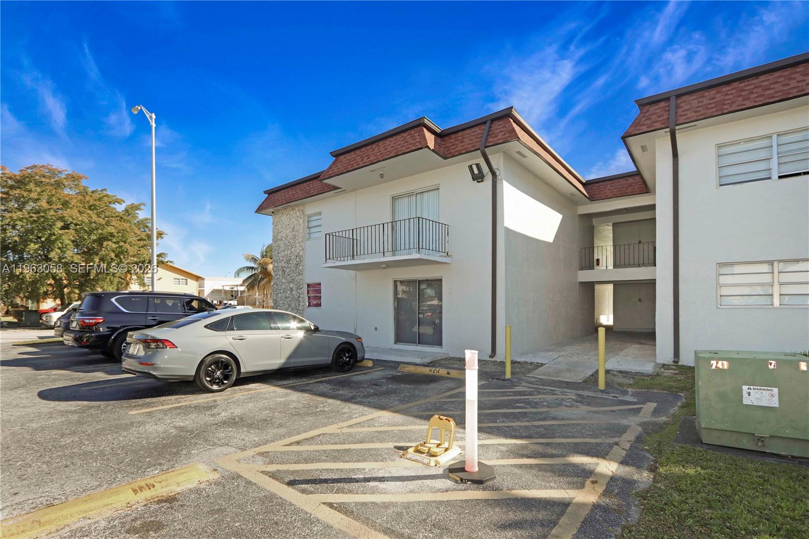1275 West 35th Street, Unit 45B Hialeah, FL 33012 - Photo 27 of 32 Building rear