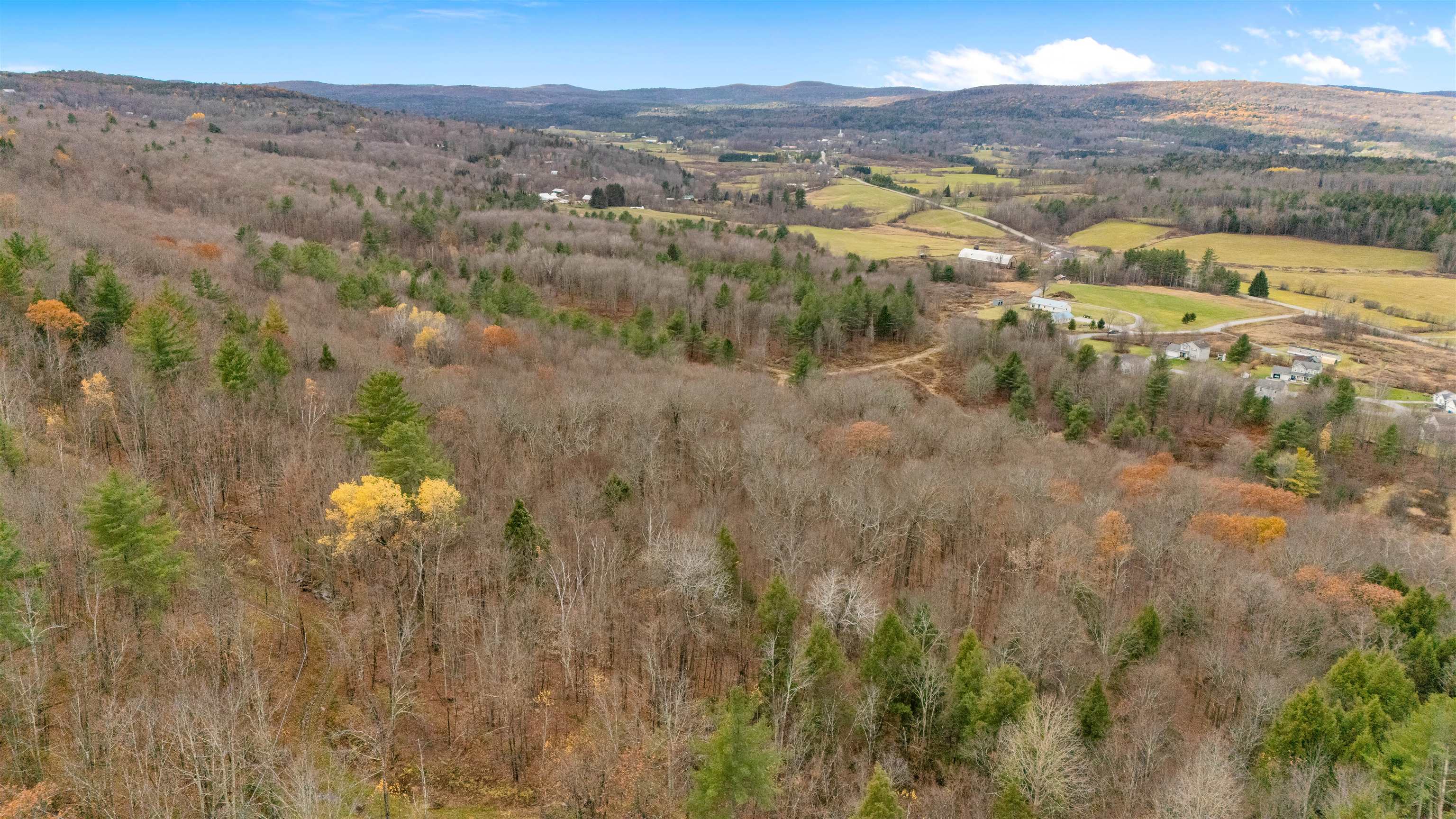23 Mountain Spring Court Westford, VT 05494 - Photo 4 of 60