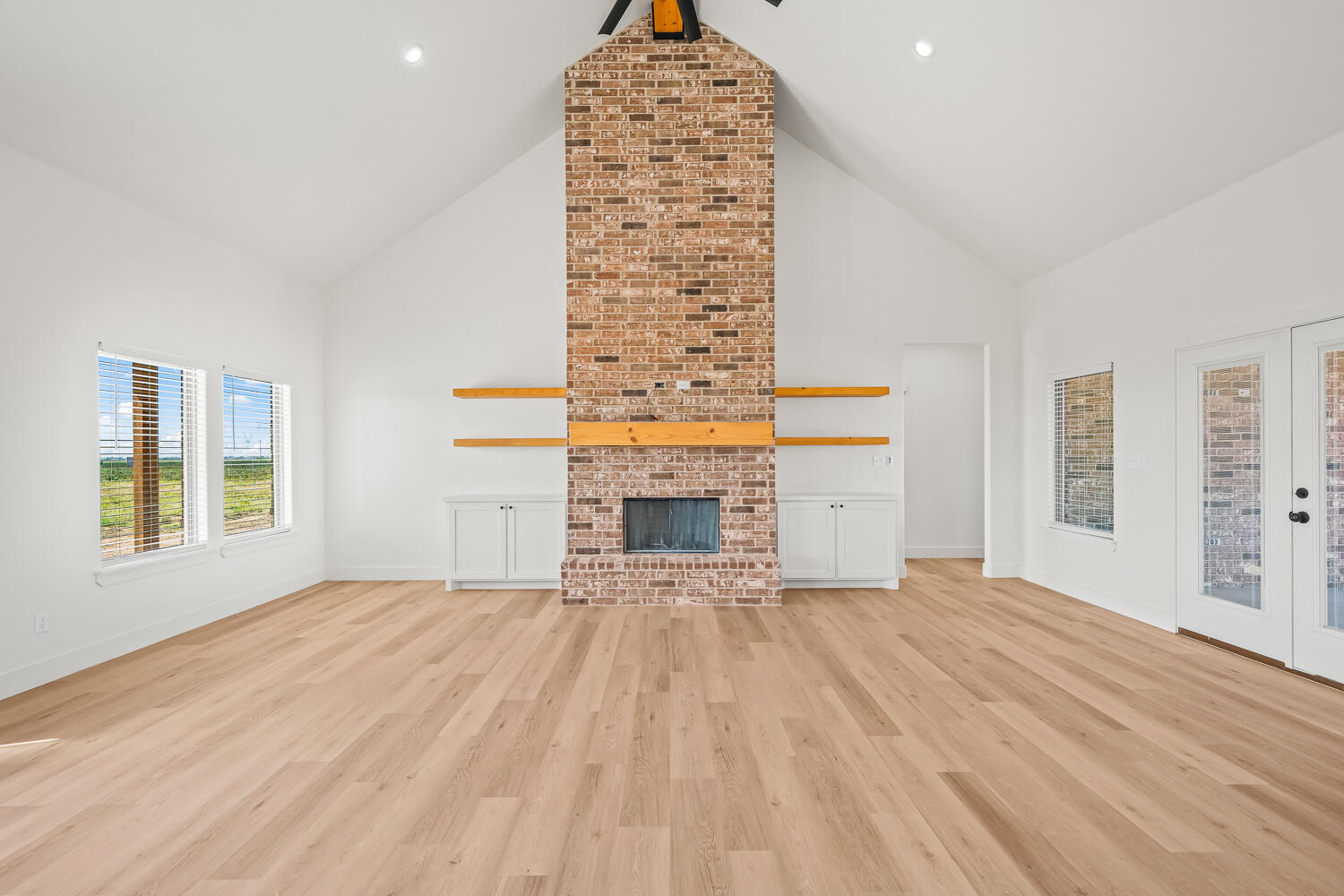 1214 West Hardin Lubbock, TX 79403 - Photo 31 of 50 1214 W Hardin New Deal-28