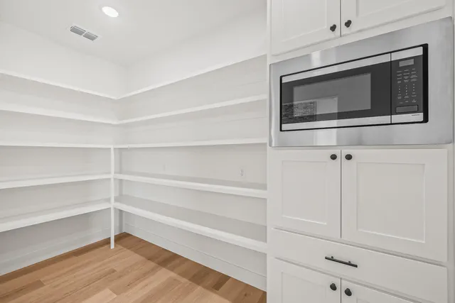 $469,900 | 1214 West Hardin, Lubbock, TX 79403