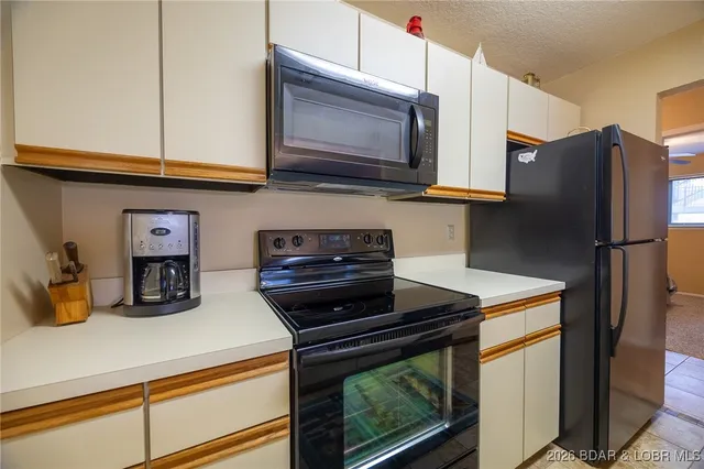 $275,000 | 31347 Northshore Drive, Unit 101A, Rocky Mount, MO 65072