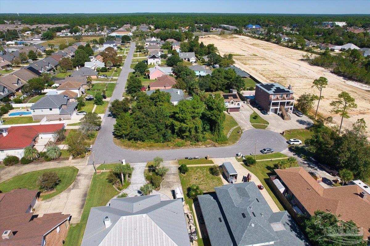 1908 Catamaran Drive Navarre, FL 32566 - Photo 10 of 12