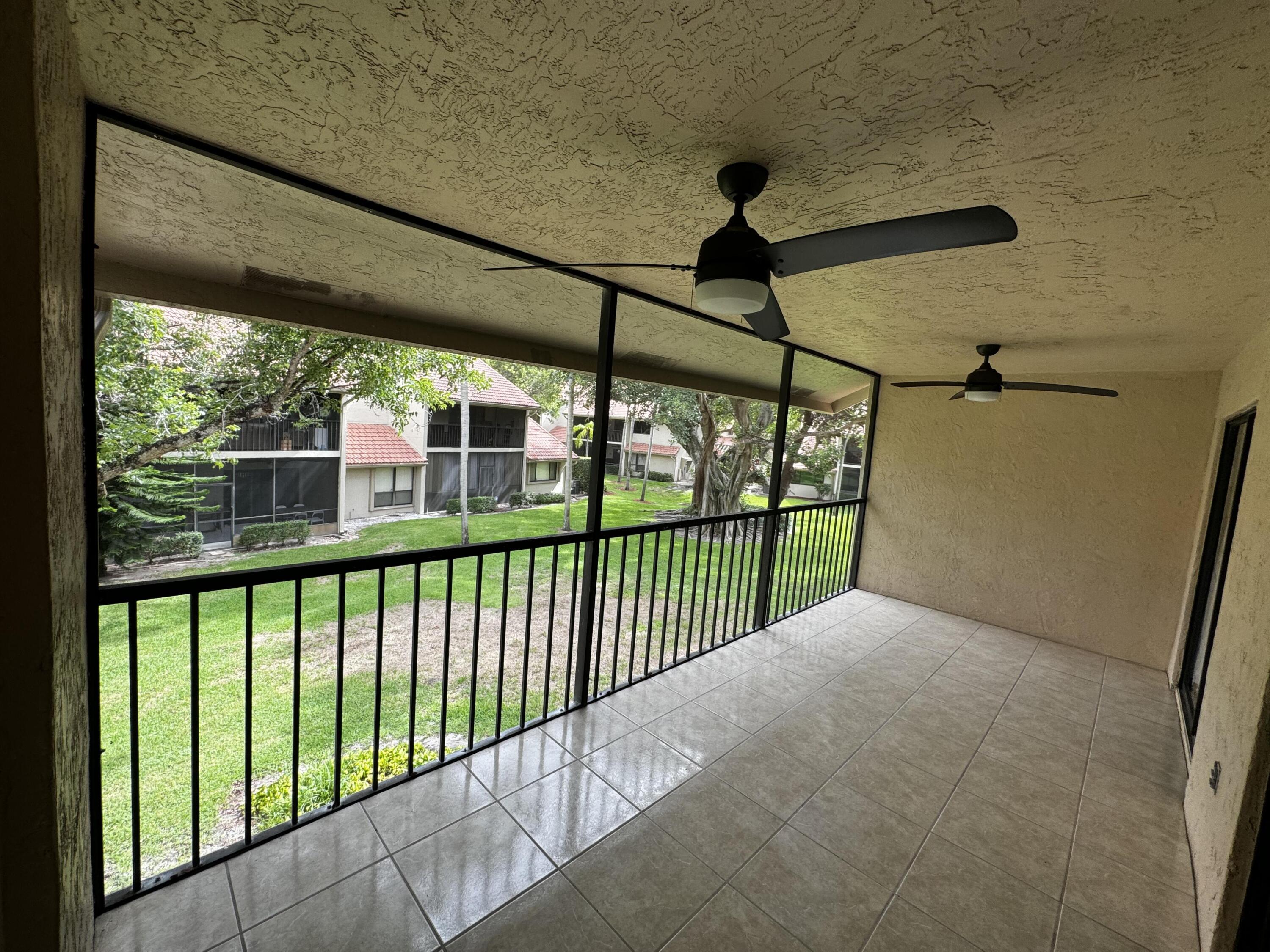 5520 Coach House Circle, Unit G Boca Raton, FL 33486 - Photo 38 of 41 38