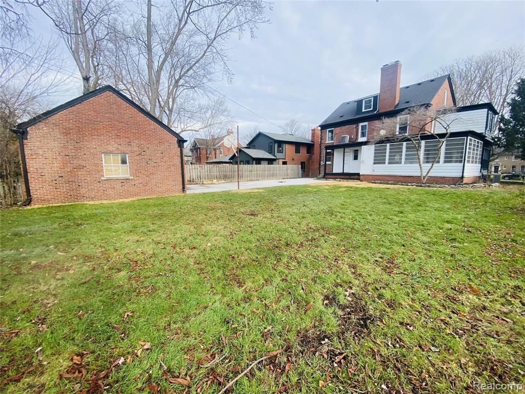 1337 Berkshire Road Grosse Pointe Park, MI 48230 - Photo 24 of 24