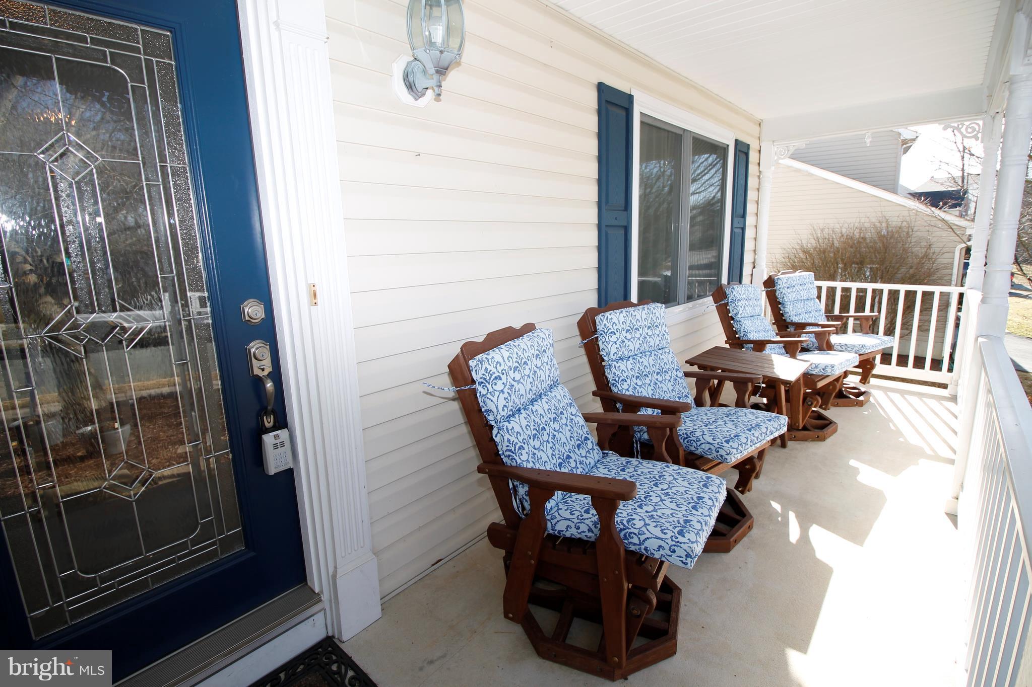11407 Smiloff Road White Marsh, MD 21162 - Photo 4 of 30 Exterior (Front)