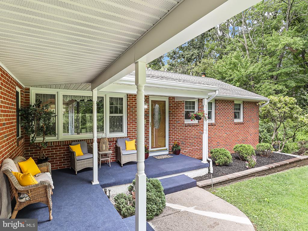 929 Creamery Road Newtown, PA 18940 - Photo 9 of 57 Gallery Image 9