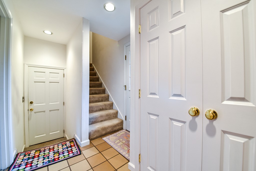 18 Garvey Road Framingham, MA 01701 - Photo 16 of 30