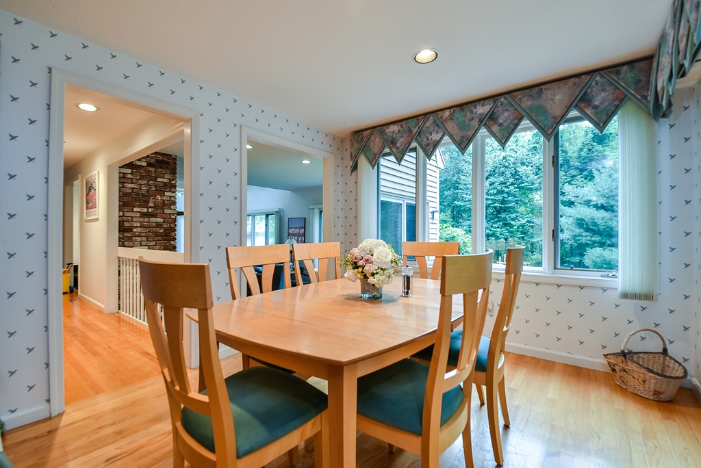18 Garvey Road Framingham, MA 01701 - Photo 9 of 30