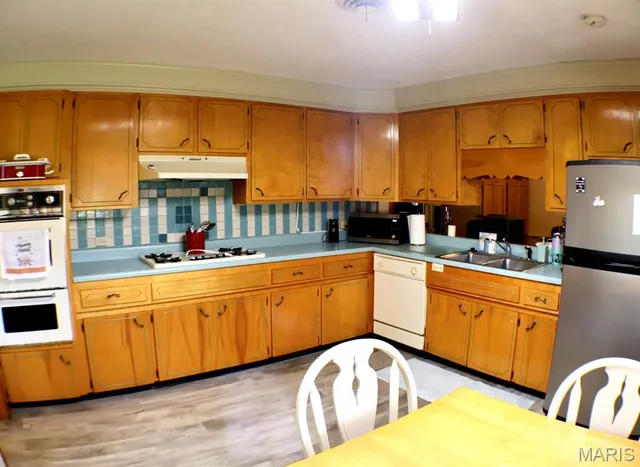 $128,000 | 803 North Layne Drive, Malden, MO 63863