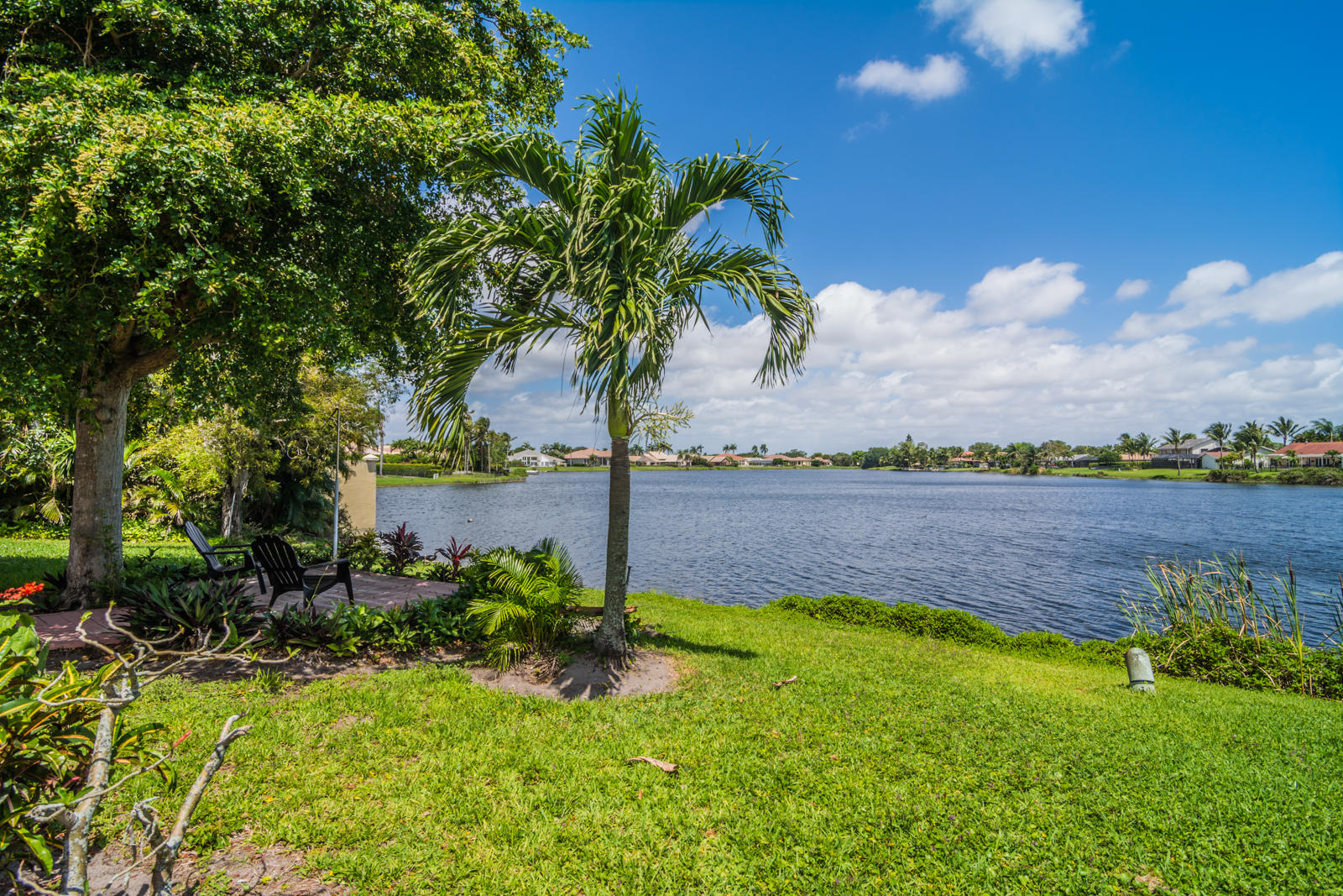 17571 Lake Park Road Boca Raton, FL 33487 - Photo 36 of 50 b-11
