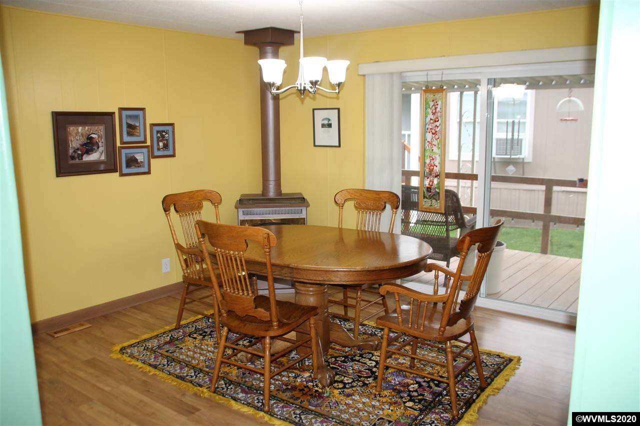 34505 Riverside Drive, Unit 1 Albany, OR 97321 - Photo 12 of 42 Gallery Image 12