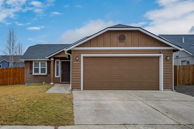$335,000 | 12611 West 1st Avenue, Airway Heights, WA 99001