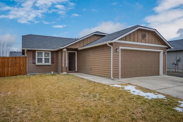 $335,000 | 12611 West 1st Avenue, Airway Heights, WA 99001