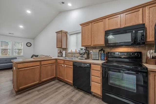 $335,000 | 12611 West 1st Avenue, Airway Heights, WA 99001