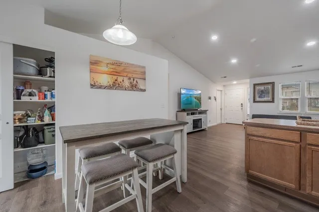 $335,000 | 12611 West 1st Avenue, Airway Heights, WA 99001