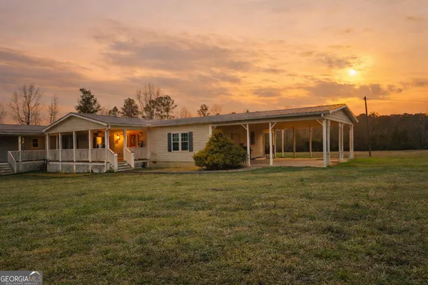 $400,000 | 833 Van Buren Road, Barnesville, GA 30204