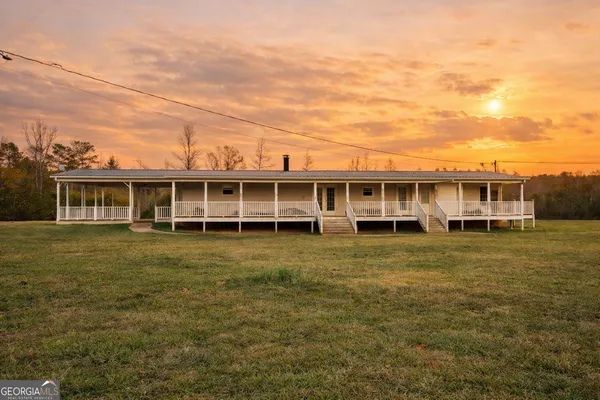 $400,000 | 833 Van Buren Road, Barnesville, GA 30204