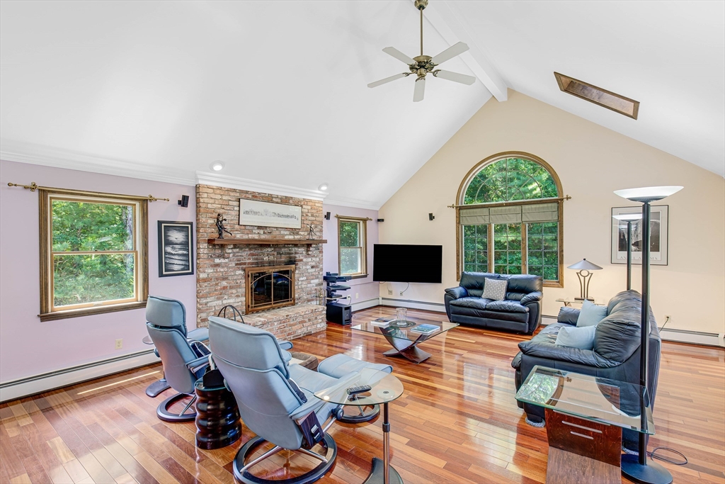 9 Isabelle Circle Rowley, MA 01969 - Photo 10 of 35