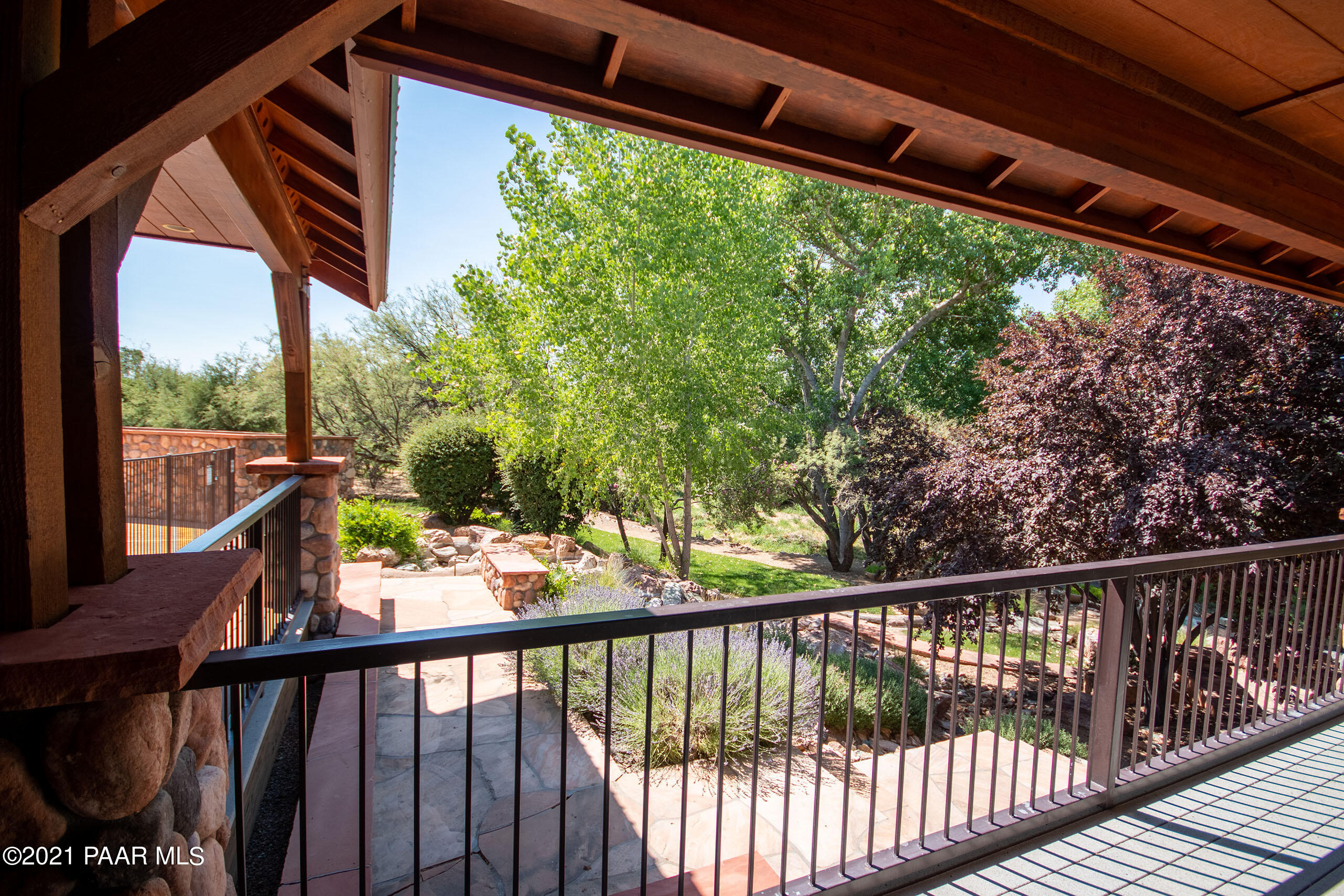 15645 East Rough Rider Ridge Mayer, AZ 86333 - Photo 16 of 18 Clubhouse Deck