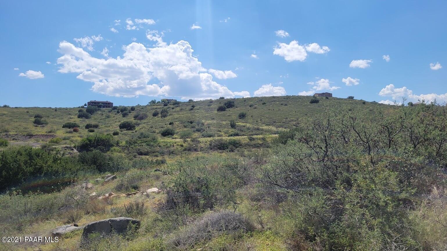 15645 East Rough Rider Ridge Mayer, AZ 86333 - Photo 3 of 18 Lot 9 views to the south