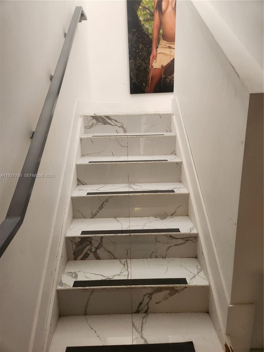 1645 Southwest 83rd Ct. Miami, FL 33155 - Photo 21 of 45 a view of entryway