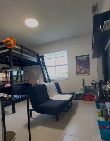 $1,400 | 2415 Southeast 23rd Road, Homestead, FL 33035