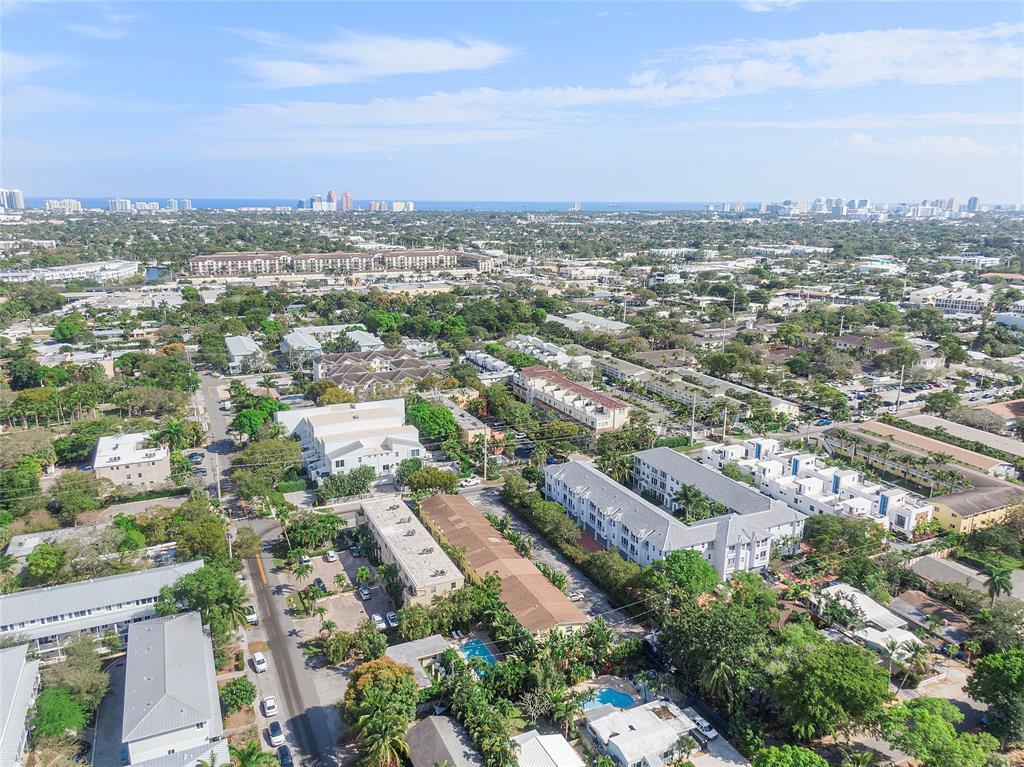 2741 Northeast 8th Avenue, Unit 20 Wilton Manors, FL 33334 - Photo 22 of 25 an aerial view of a city