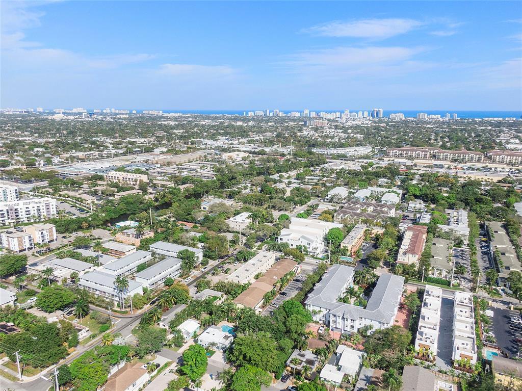 2741 Northeast 8th Avenue, Unit 20 Wilton Manors, FL 33334 - Photo 24 of 25