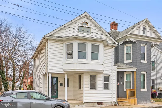 $200,000 | 113 Locust Street, Hanover, PA 17331