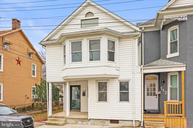 $200,000 | 113 Locust Street, Hanover, PA 17331