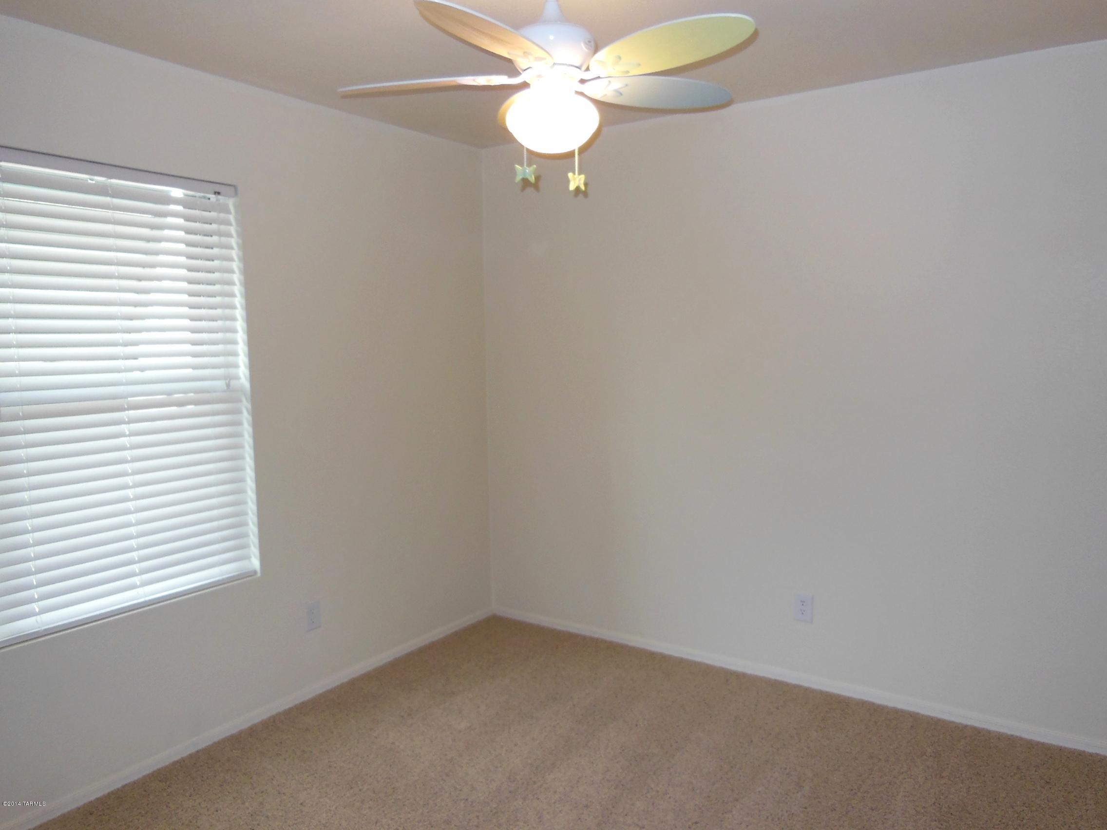 1491 West San Ricardo Boulevard Tucson, AZ 85713 - Photo 15 of 17