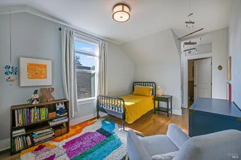 $1,095,000 | 610 E Street, Petaluma, CA 94952