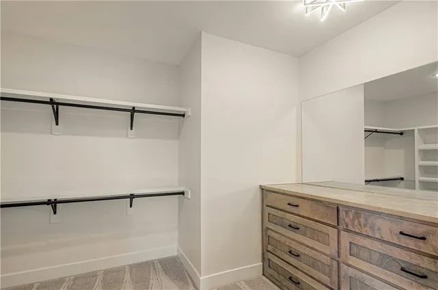 $729,950 | 7551 Northwest Gower Avenue, Kansas City, MO 64151