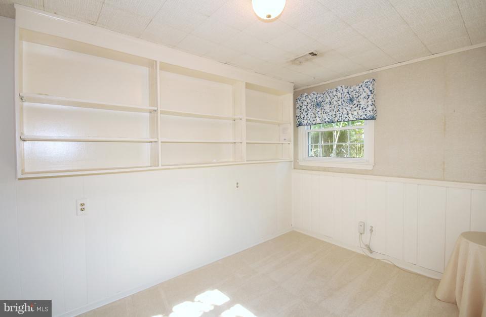 7602 Lauralin Place Springfield, VA 22150 - Photo 18 of 30 Bedroom